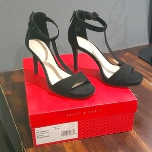 6 1/2 microsuede heels